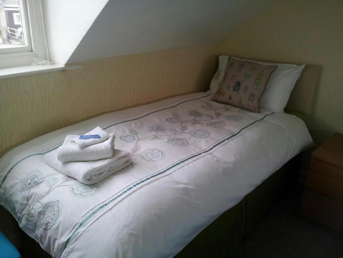 The Alendale Guesthouse Weymouth Phòng bức ảnh